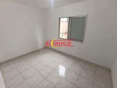Apartamento com 2 Quartos para alugar, 55m² no Vila Pedro Moreira, Guarulhos