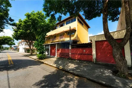 Imóvel Comercial com 4 Quartos à venda, 546m² no Cidade Morumbi, São José dos Campos