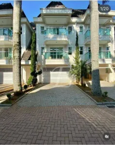 Casa de Condomínio com 3 Quartos à venda, 450m² no Horto Florestal, São Paulo
