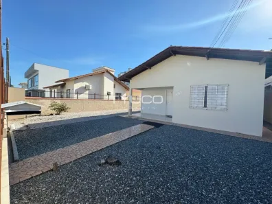 Prédio Residencial com 4 Quartos à venda, 110m² no Centro, Tijucas