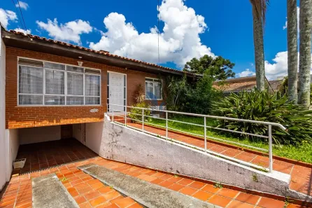 Casa com 4 Quartos à venda, 350m² no Tingui, Curitiba