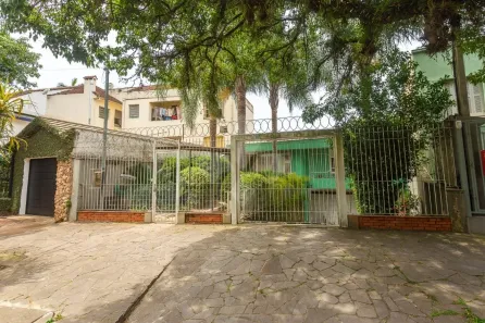 Casa com 3 Quartos à venda, 350m² no Petrópolis, Porto Alegre