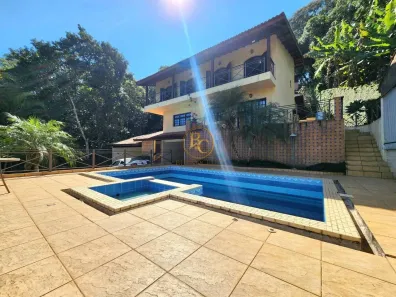 Casa de Condomínio com 4 Quartos à venda, 350m² no Caraguatá, Mairiporã