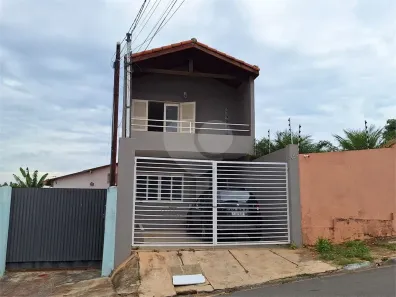 Sobrado com 2 Quartos à venda, 150m² no Vila Barth, Itapetininga