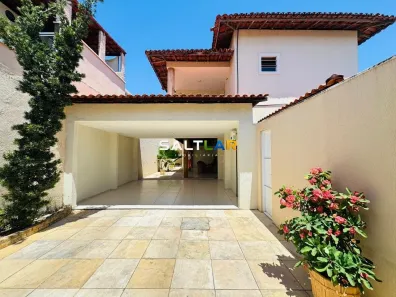 Casa com 5 Quartos à venda, 240m² no Passaré, Fortaleza