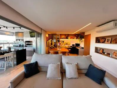 Apartamento com 3 Quartos para alugar, 155m² no Vila Sofia, São Paulo