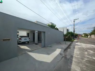 Casa com 3 Quartos à venda, 210m² no Serramar, Serra