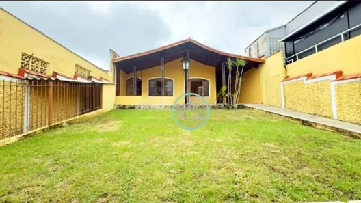 Casa com 2 Quartos à venda, 300m² no Jardim Satélite, São José dos Campos
