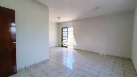 Apartamento com 3 Quartos para alugar, 105m² no Cazeca, Uberlândia