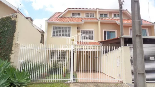 Sobrado com 3 Quartos à venda, 169m² no Xaxim, Curitiba