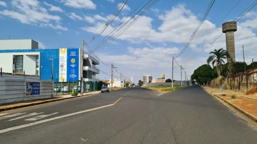 Lote/Terreno à venda, 1613m² no Alto Umuarama, Uberlândia