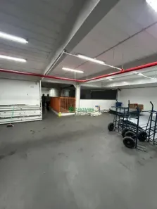 Prédio Comercial para alugar, 2040m² no Prado, Belo Horizonte