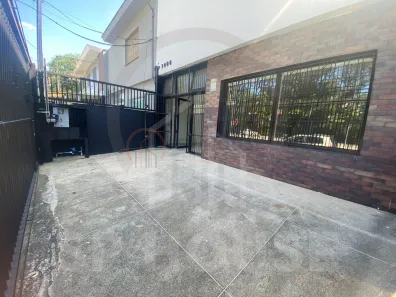 Sobrado com 3 Quartos para alugar, 184m² no Indianópolis, São Paulo