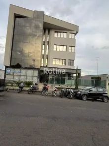 Sala Comercial para alugar, 30m² no Nossa Senhora Aparecida, Uberlândia
