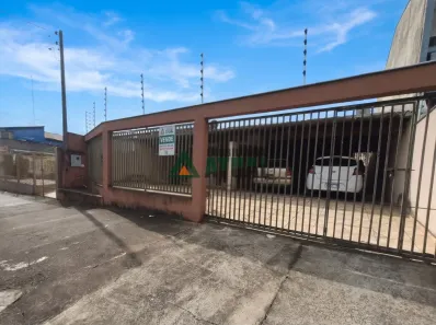 Casa com 3 Quartos à venda, 130m² no Jardim dos Estados, Londrina