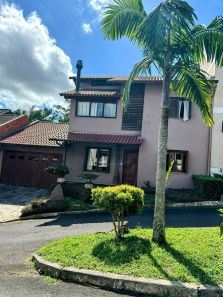 Casa de Condomínio com 3 Quartos à venda, 204m² no Cavalhada, Porto Alegre