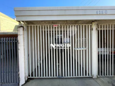 Casa com 2 Quartos para alugar, 70m² no Banzato, Marília