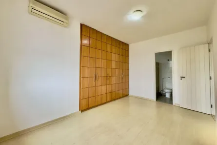 Casa com 4 Quartos à venda, 300m² no Vila Paris, Belo Horizonte