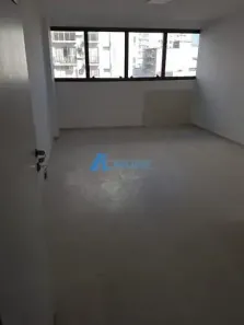 Sala Comercial para venda ou aluguel, 22m² no Freguesia (Jacarepaguá), Rio de Janeiro