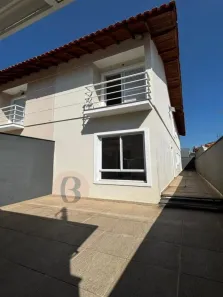 Casa com 3 Quartos à venda, 125m² no Umuarama, Osasco