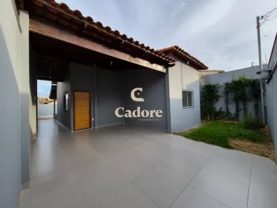Casa com 3 Quartos à venda, 104m² no Jardim Holanda, Uberlândia