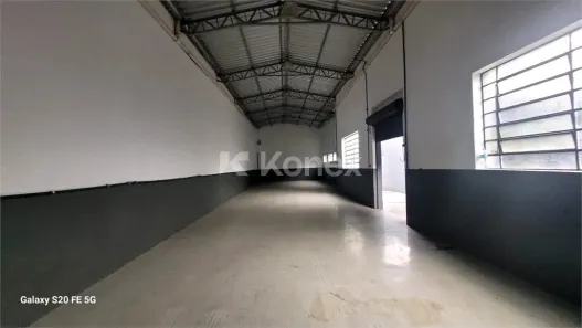 Galpão/Depósito/Armazém à venda, 230m² no Vila Anastácio, São Paulo