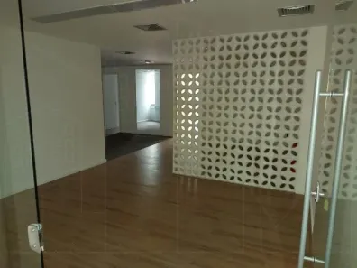 Sala Comercial para alugar, 245m² no Vila Olímpia, São Paulo