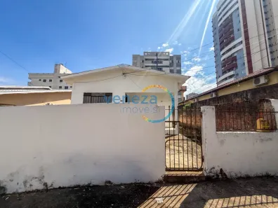 Casa com 3 Quartos para alugar, 70m² no Jardim Higienópolis, Londrina