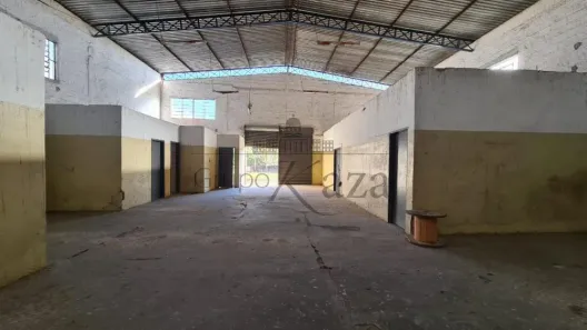 Ponto Comercial à venda, 2200m² no Vila Cândida, São José dos Campos