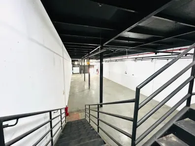 Ponto Comercial para alugar, 482m² no Centro, São Vicente