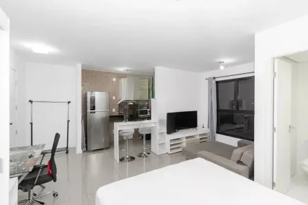 Kitnet com 1 Quarto à venda, 33m² no Cidade Monções, São Paulo