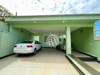 Casa com 3 Quartos à venda, 245m² no Jardim das Flores, Atibaia