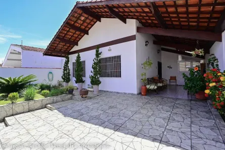 Casa com 3 Quartos à venda, 188m² no Estância Bal Maria H Novaes, Peruíbe