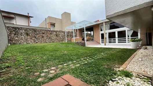 Casa de Condomínio com 4 Quartos à venda, 337m² no Aldeia da Serra, Barueri