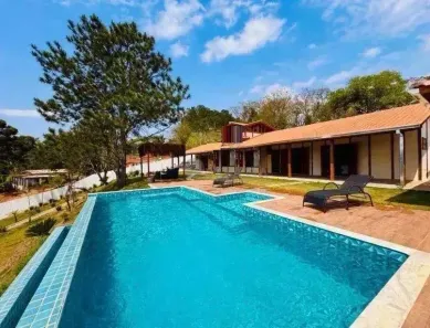 Fazenda/Sítio com 4 Quartos à venda, 280m² no Chácaras Fernão Dias, Atibaia