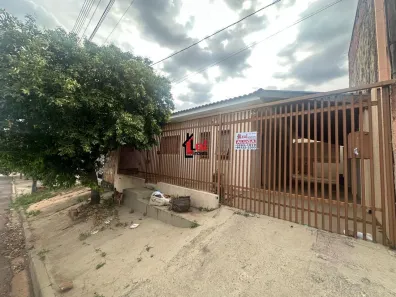 Casa com 2 Quartos para alugar, 80m² no Centro, Presidente Prudente