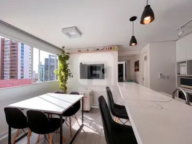 Apartamento com 2 Quartos à venda, 62m² no Centro, Florianópolis