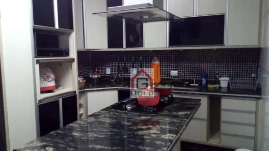 Sobrado com 3 Quartos à venda, 179m² no Parque Novo Oratório, Santo André