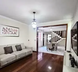 Imóvel Comercial com 3 Quartos à venda, 236m² no Castelo, Belo Horizonte