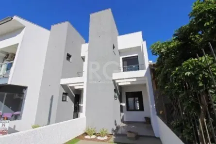 Casa com 2 Quartos para alugar, 85m² no Hípica, Porto Alegre