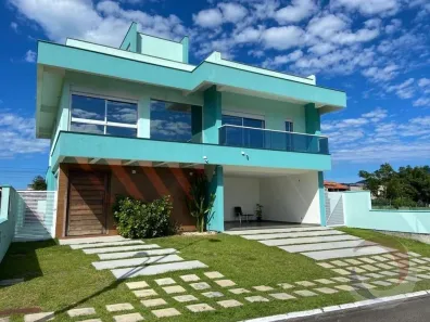 Casa com 4 Quartos à venda, 306m² no São João do Rio Vermelho, Florianópolis