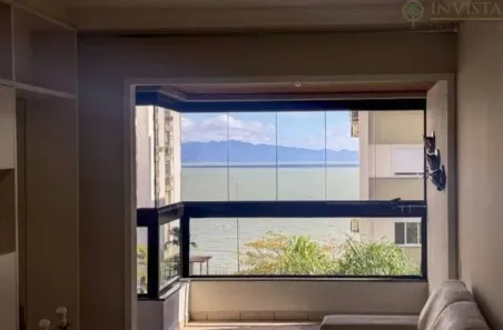 Apartamento com 3 Quartos para alugar, 107m² no Centro, Florianópolis