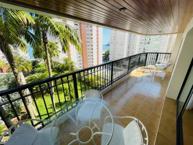 Apartamento com 3 Quartos à venda, 180m² no Pitangueiras, Guarujá