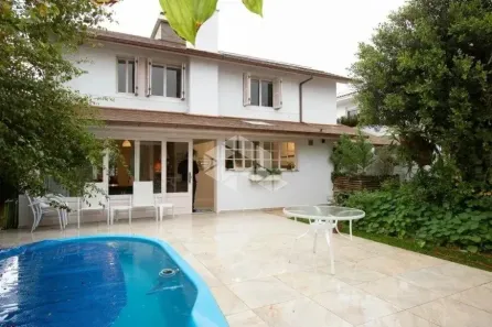 Casa com 4 Quartos à venda, 230m² no Lagoa da Conceição, Florianópolis
