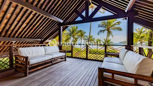 Casa com 7 Quartos à venda, 471m² no Baleia, São Sebastião