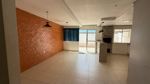 Casa de Condomínio com 3 Quartos para alugar, 100m² no 23 de Setembro, Várzea Grande