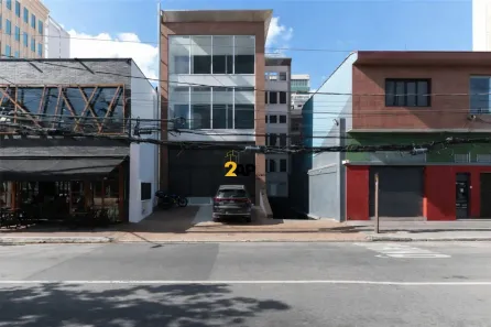 Prédio Comercial para alugar, 686m² no Chácara Santo Antônio (Zona Sul), São Paulo