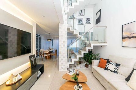 Casa de Condomínio com 4 Quartos à venda, 193m² no Pinheirinho, Curitiba