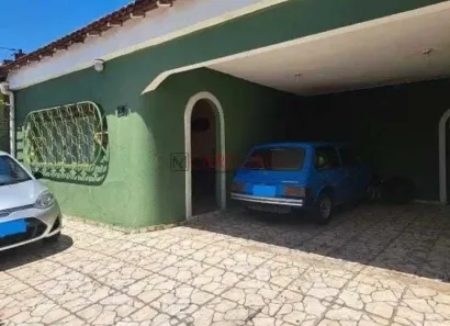 Casa com 4 Quartos à venda, 198m² no Ceilândia Sul, Brasília