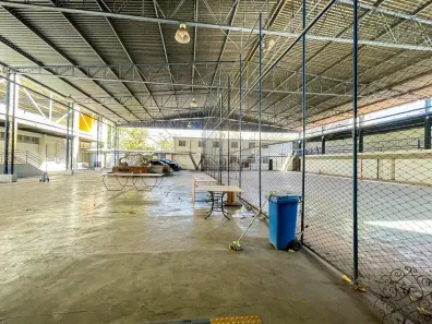 Prédio Comercial para alugar, 6000m² no Caiçaras, Belo Horizonte